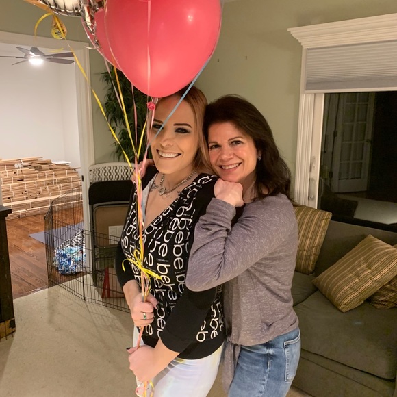 🐾🖤 Meet Your Seller 🖤🐾 - Picture 14 of 16